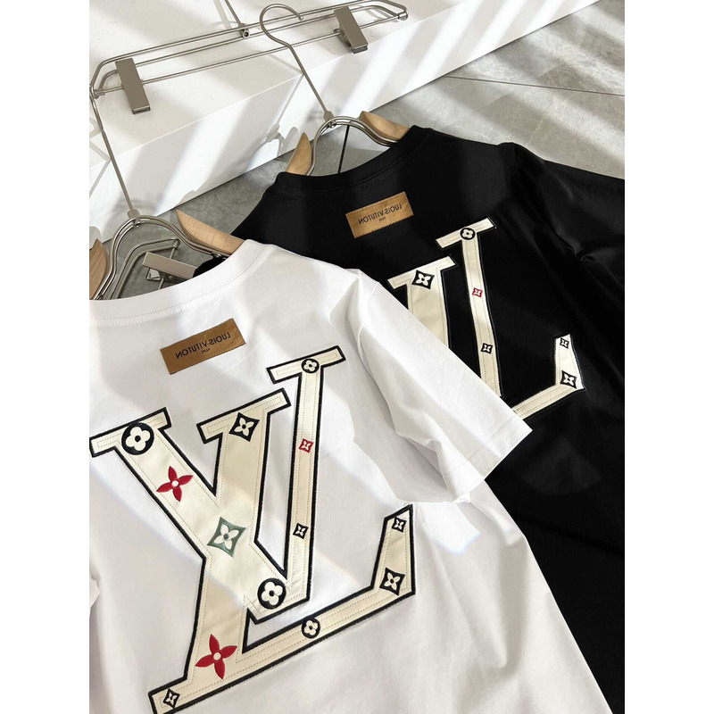 l**is V*t*n logo embroidered t-shirt white