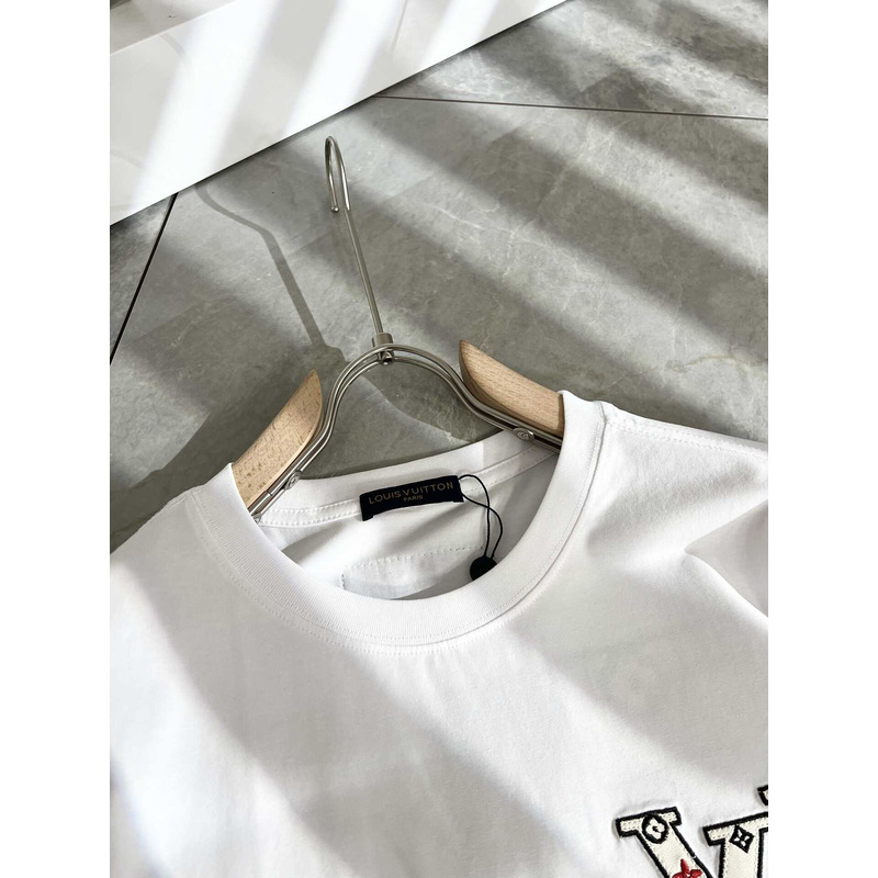 l**is V*t*n logo embroidered t-shirt white