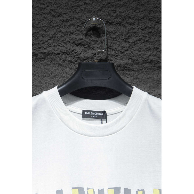 Ba*len*cia*ga sleeveless logo tank top black white