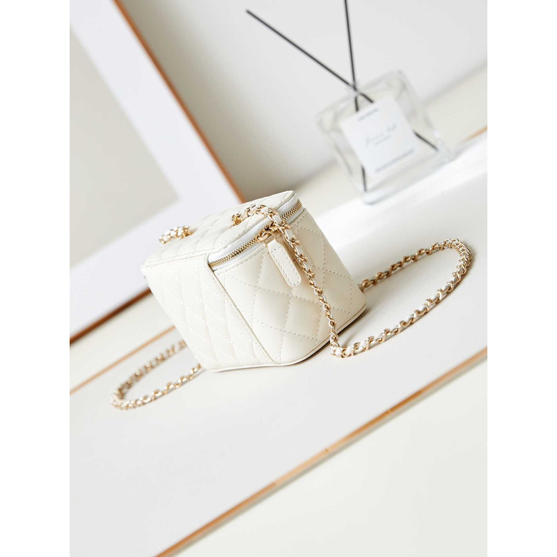 Ch*el vanity box bag with chain white