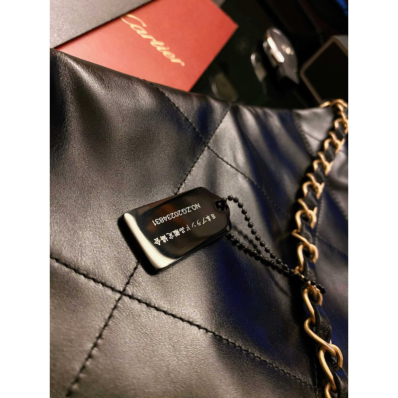 Ch*el shiny calfskin & gold-tone metal Ch*el 22 black