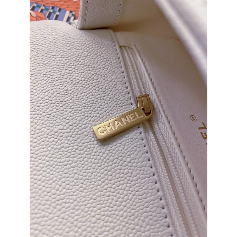 Ch*el flap bag cavair gold-toned hardware white