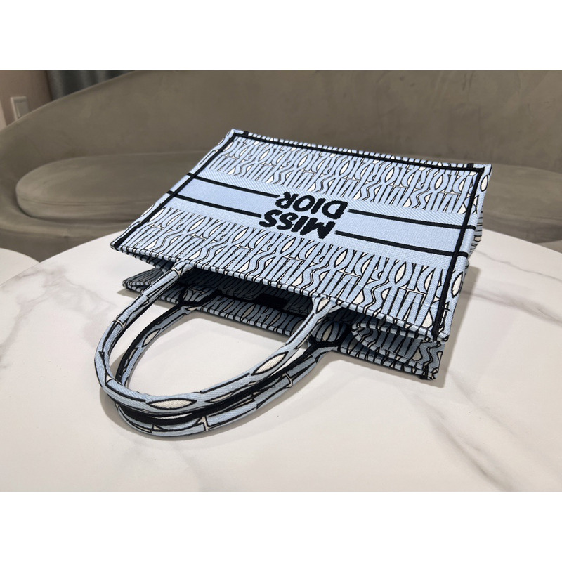D*or medium D*or book tote pale miss D*or allover embroidery blue and black