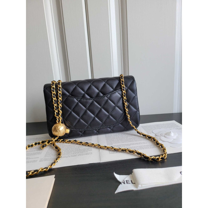Ch*el flap bag gold-tone lambskin in black