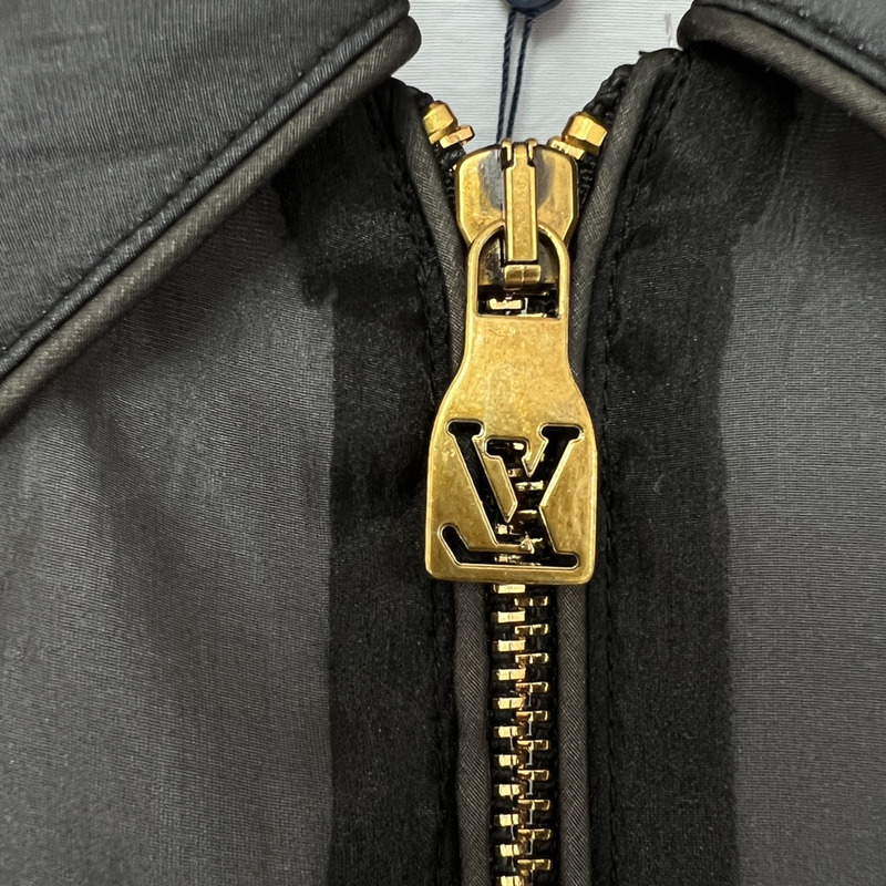 l**is V*t*n embroidered nylon blouson navy blue