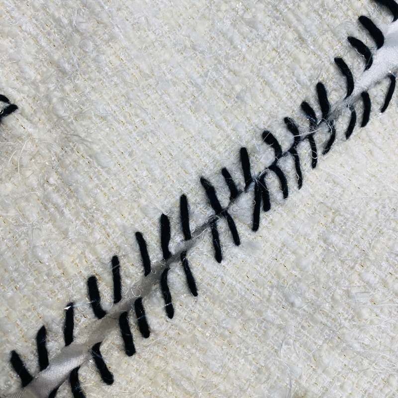 Ch*el logo embroidered short jacket pure white