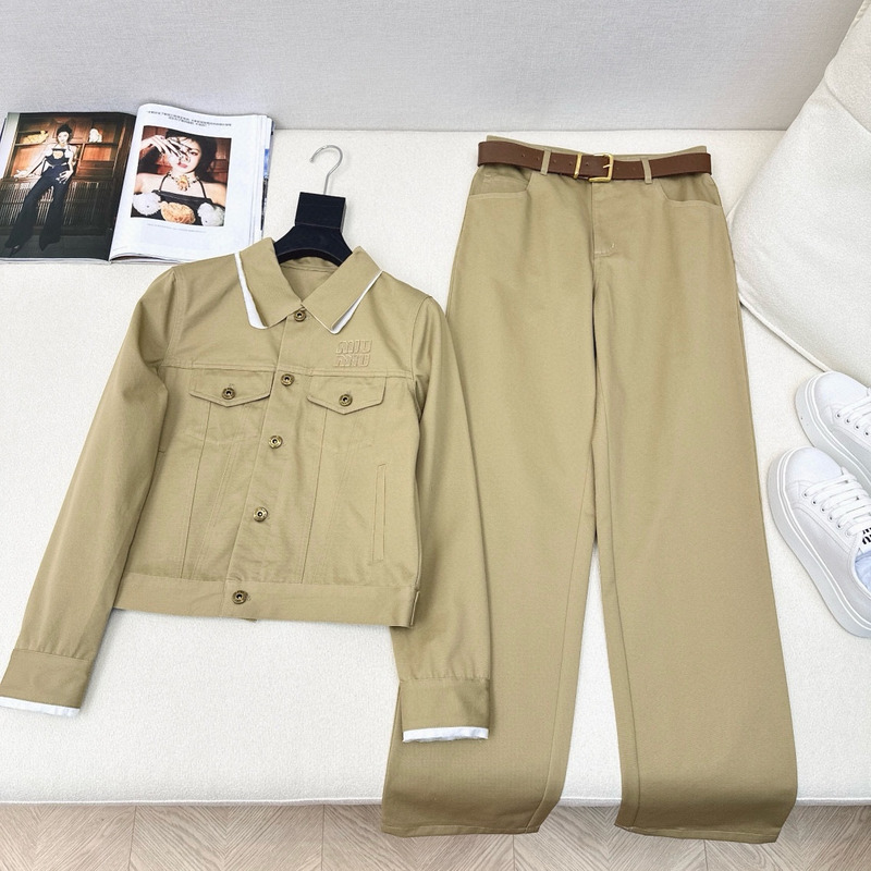 Miu Miu Logo Chino Jacket In Khaki