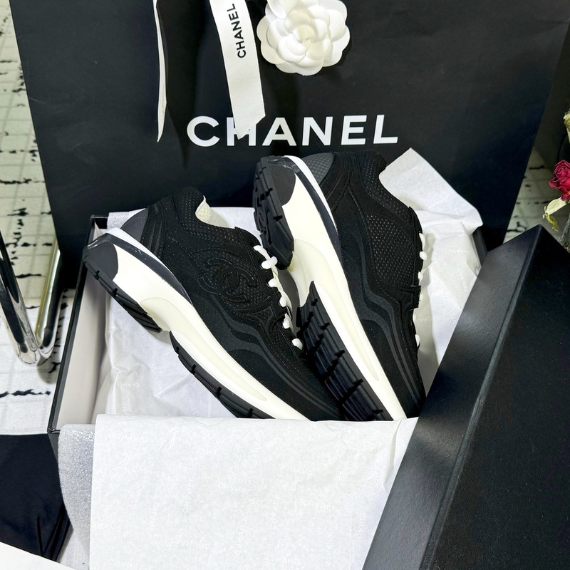 Ch*el runners sneaker black