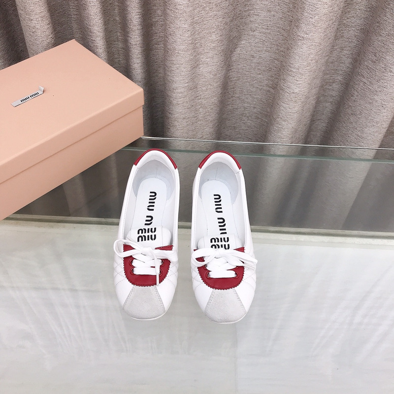 Miu Miu Lace-up Leather Ballet Flats White And Red