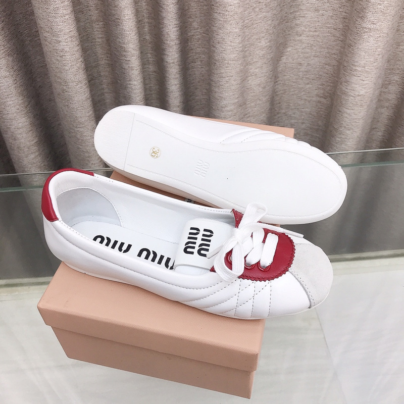 Miu Miu Lace-up Leather Ballet Flats White And Red
