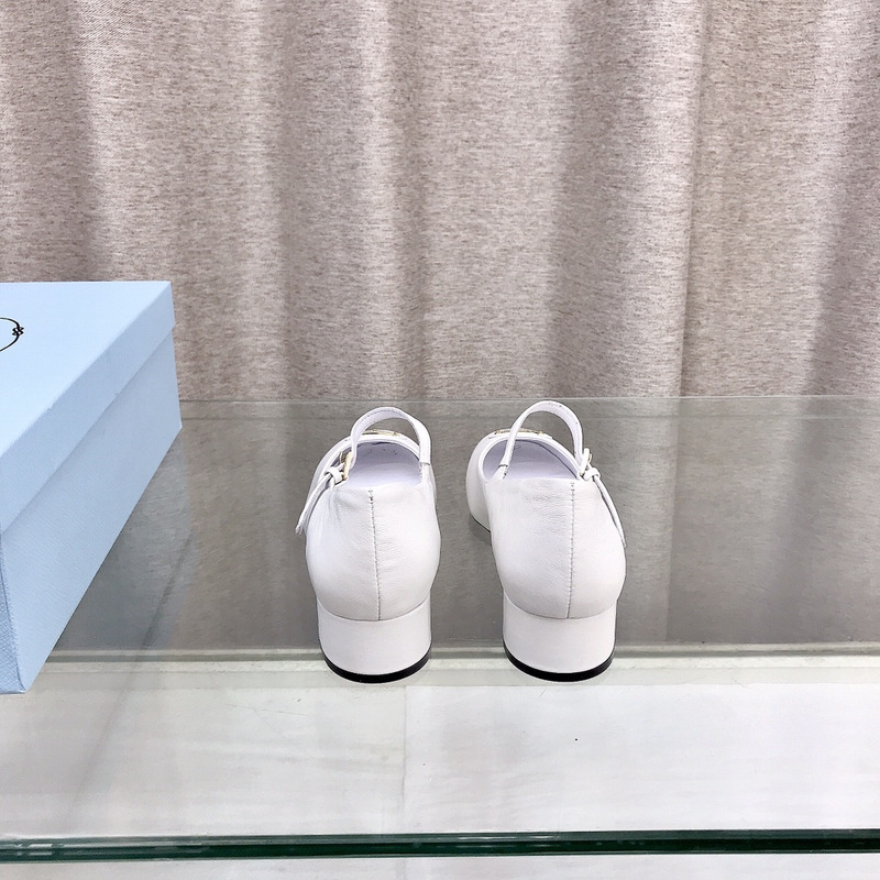 Pra*a nappa leather mary jane pumps white