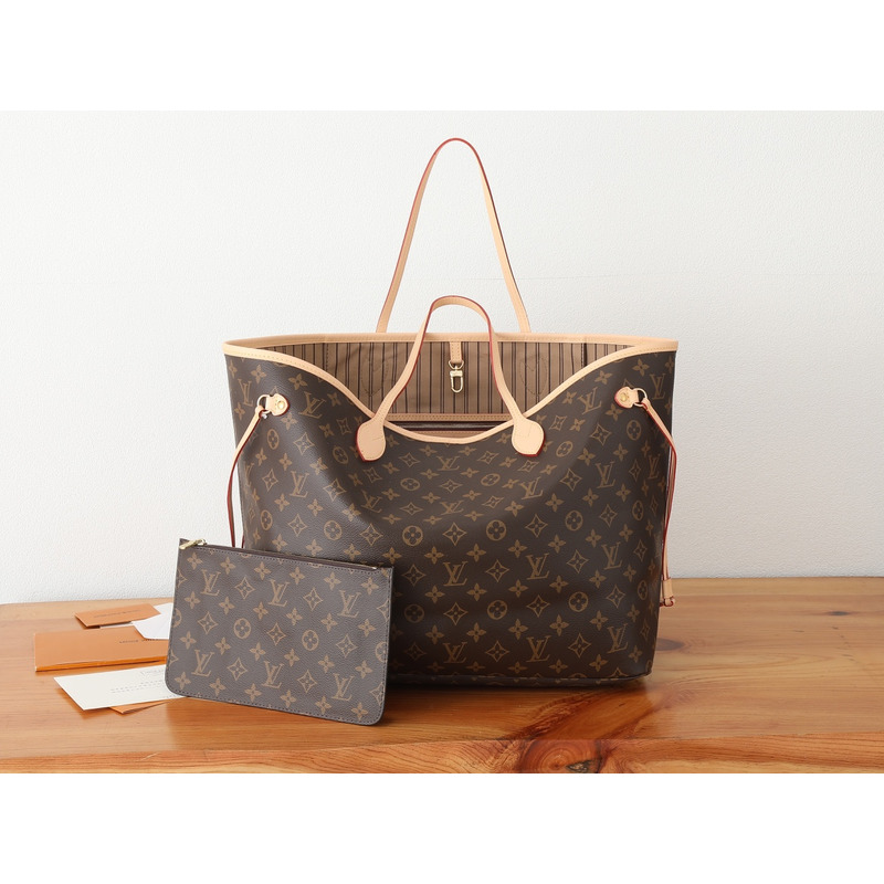 l**is V*t*n neverfull gm m40990