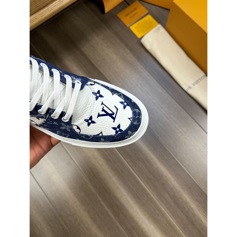 l**is V*t*n trainer high top monogram white and blue