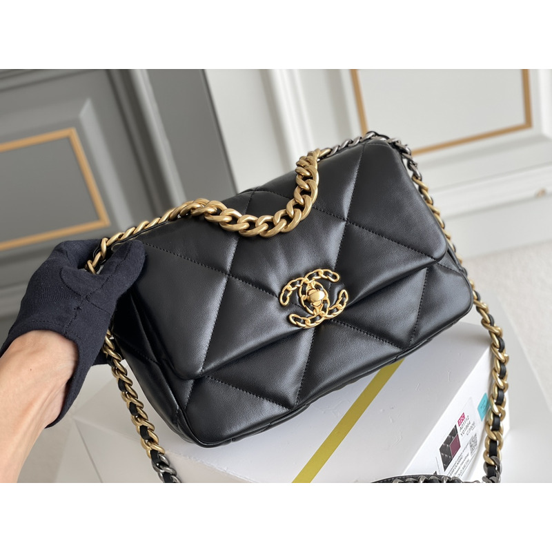 Ch*el 19 handbag shiny lambskin gold-tone black