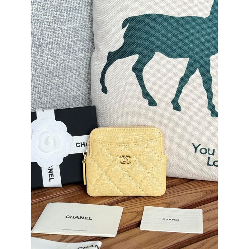 Ch*el classic zip coin purse calfskin yellow