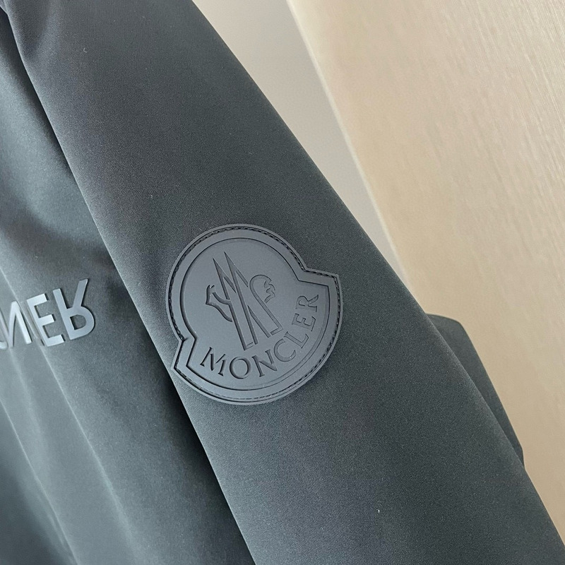 Moncler Zip-up Hoodie Jacket Black