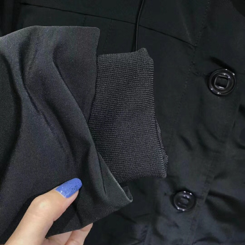 Can*a Go*e womens montebello parka classic fit fur coat jacket black