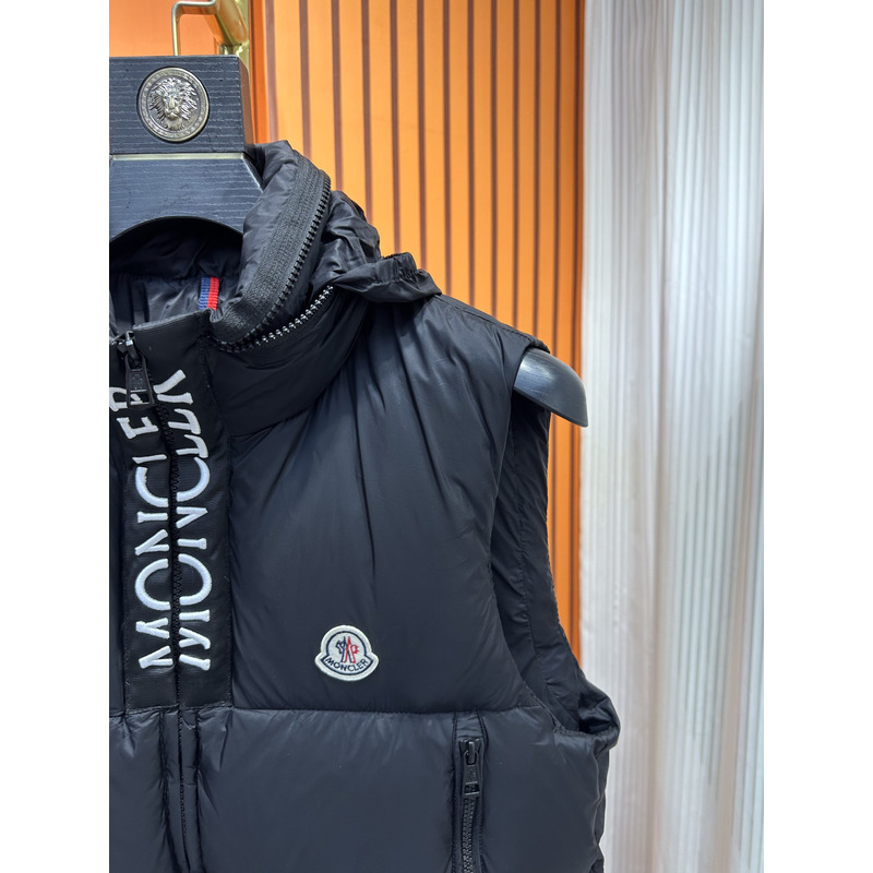Moncler Almaz Padded Gilet Black