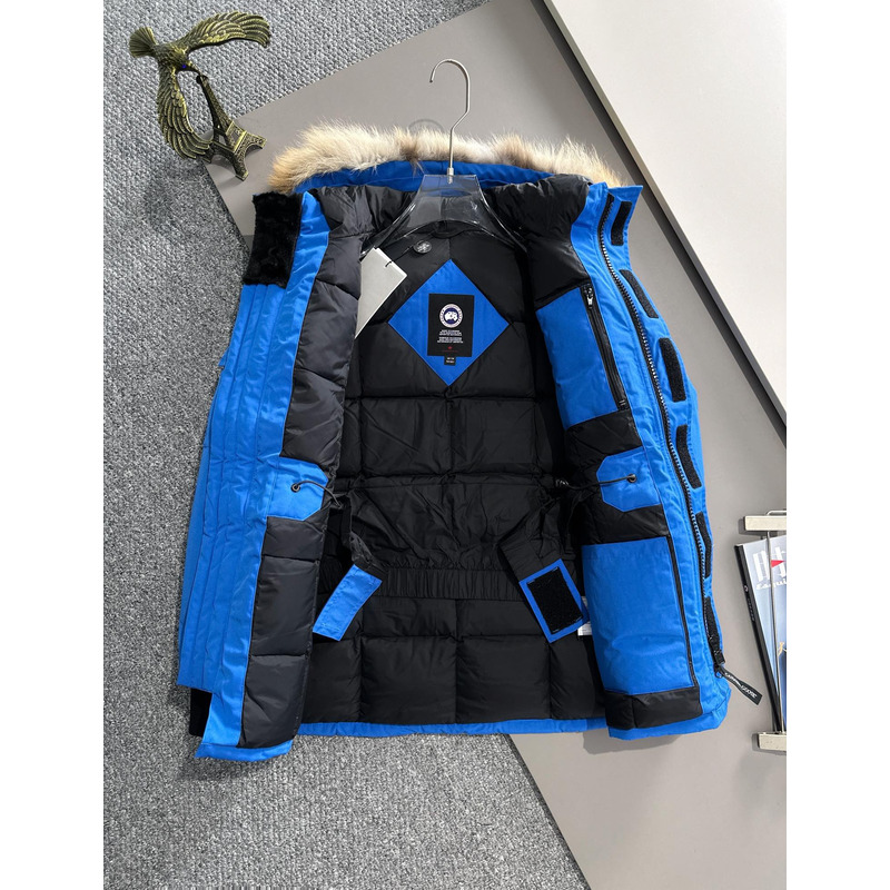 CanadaGoose Youth PBI Expedition Parka Blue