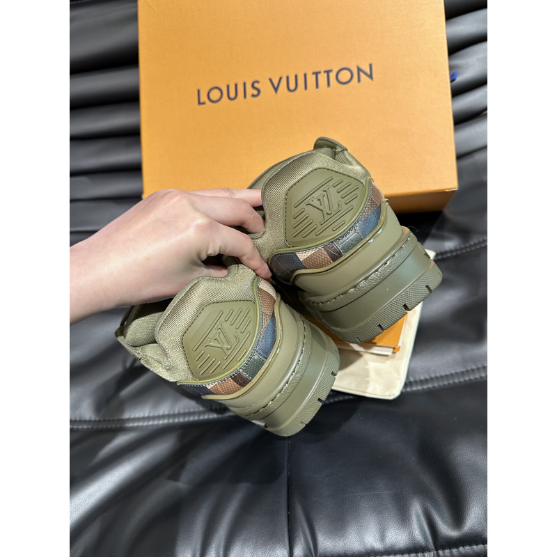 l**is V*t*n lv trainer maxi green