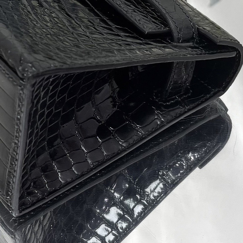 Hermès Kelly Pochette Shiny Alligator In Black