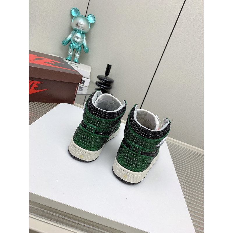 Air Jordan 1 Mid In Green