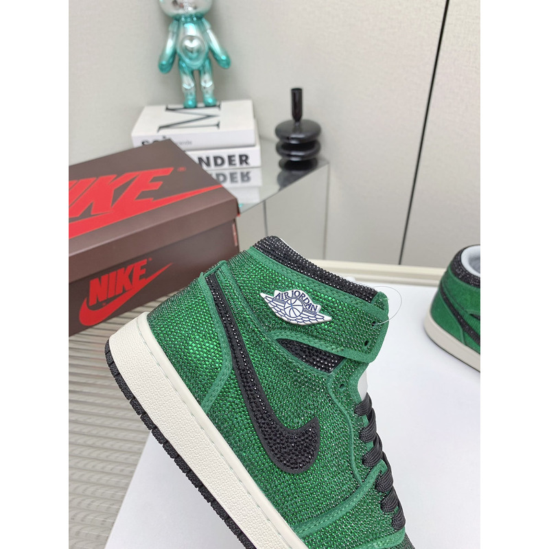 Air Jordan 1 Mid In Green