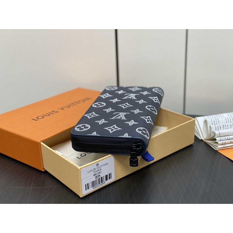 l**is V*t*n wallet navy blue