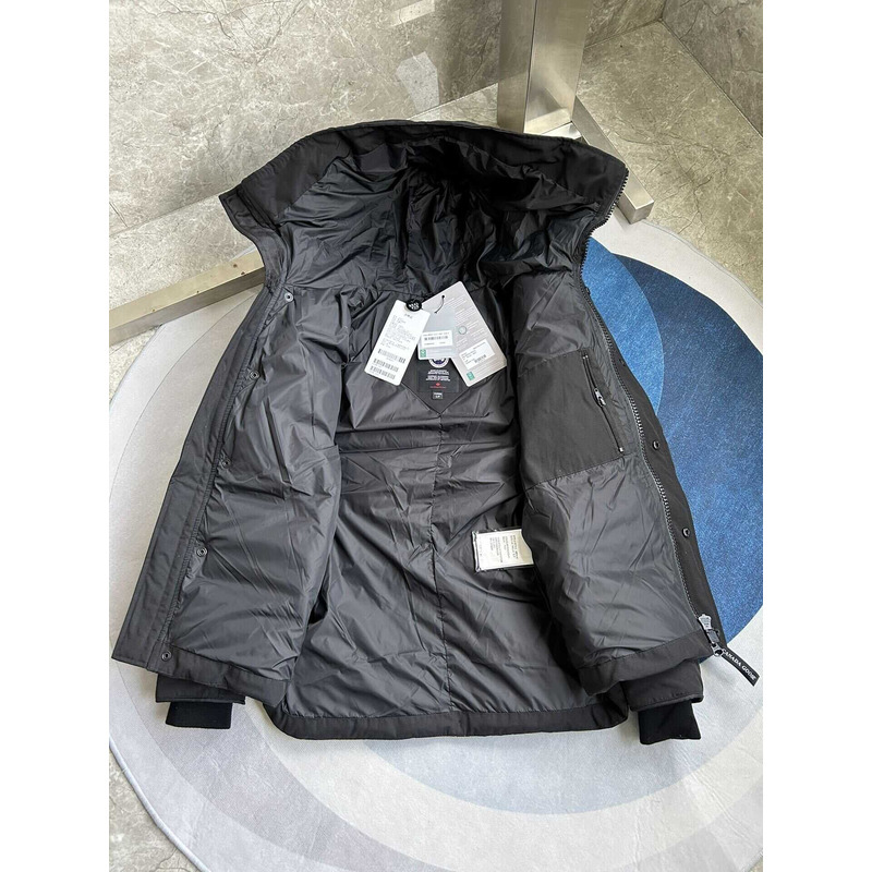 Can*a Go*e macmillan parka in black