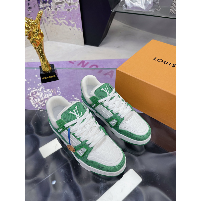 l**is V*t*n trainer sneaker green and white