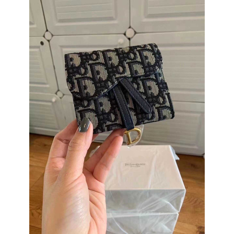 D*or oblique nano saddle chain pouch blue