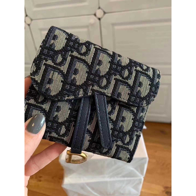 D*or oblique nano saddle chain pouch blue