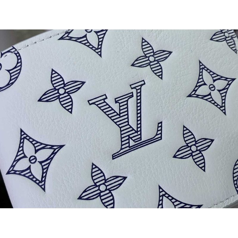 l**is V*t*n multiple wallet monogram shadow white