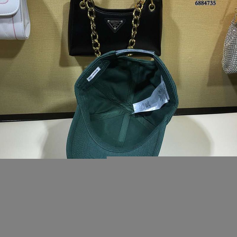 Ba*len*cia*ga baseball cap with embroidered logo