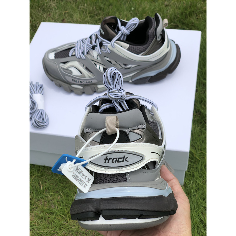 Ba*len*cia*ga 3.0 dark gray sneakers men women