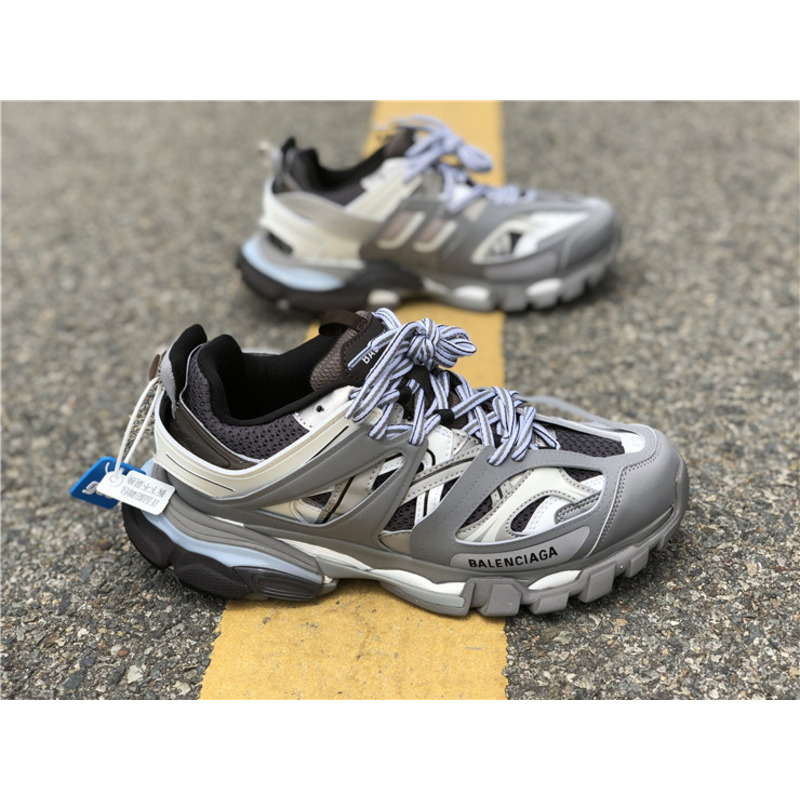 Ba*len*cia*ga 3.0 dark gray sneakers men women