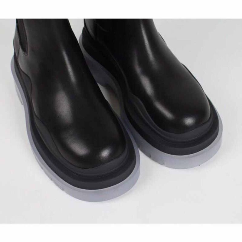 Bo*te*ga ve*ne*ta high leather boots with platform soles