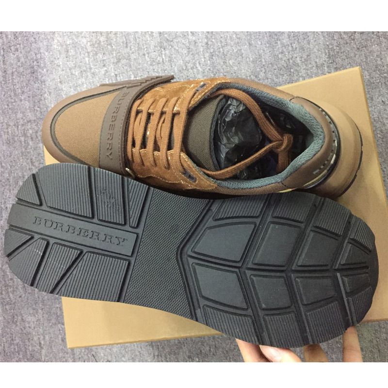 B**rry panelled low-top sneakers