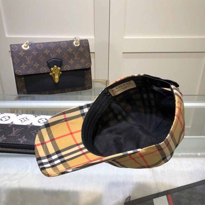 B**rry vintage check baseball cap in antique yellow