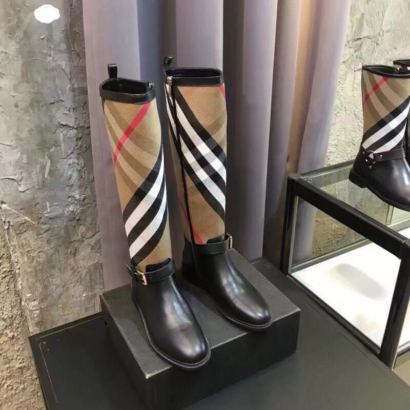 B**rry house check rubber rain boots