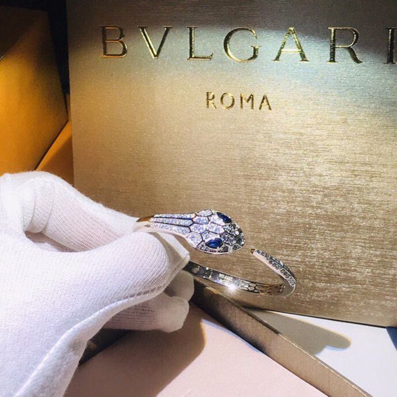 b*l*ai serpenti Di*m*nd snake head cuff bracelet