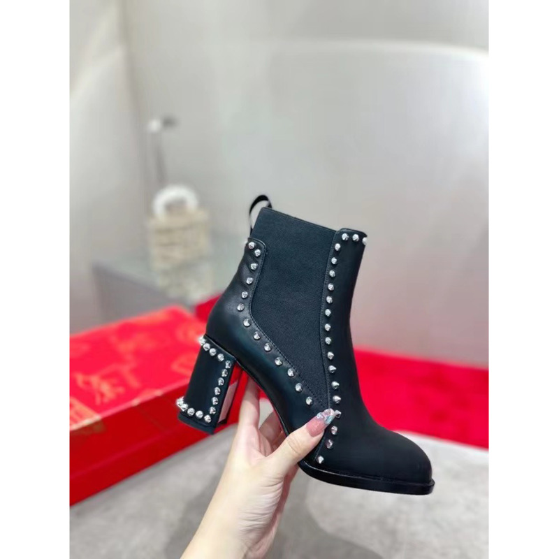 Ch**an louboutin booty