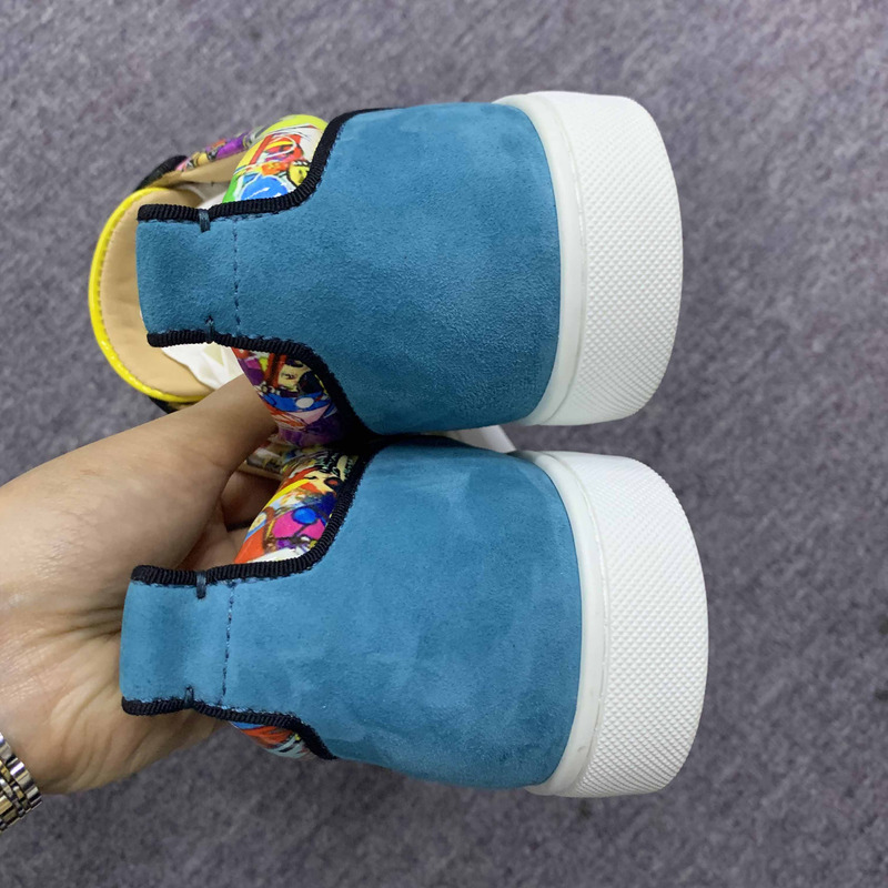 ch**an louboutin S*per perfect l**is junior spikes trainers