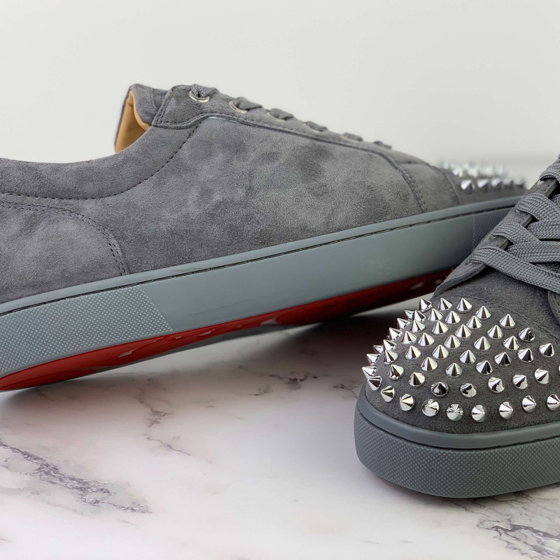 Ch**an louboutin l**is junior spikes men