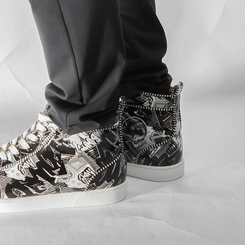 ch**an louboutin S*per perfect flat leather sneakers(black)