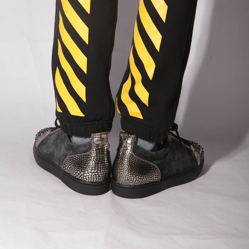 [made  to order] ch**an louboutin S*per perfect l**is junior spikes orlato blue sneakers