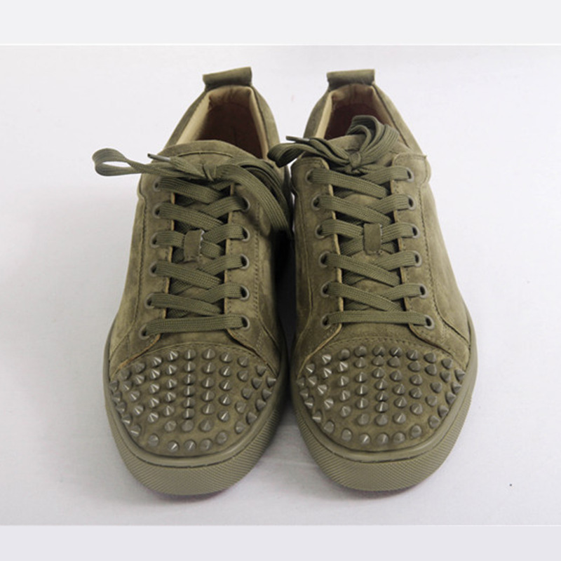 ch**an louboutin S*per perfect l**is junior men flat low top leather spike sneaker