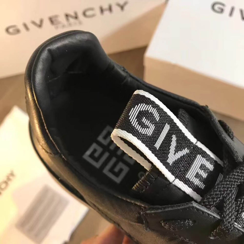 Givenchy New Runner Sneakers in Black Leather and Nylon