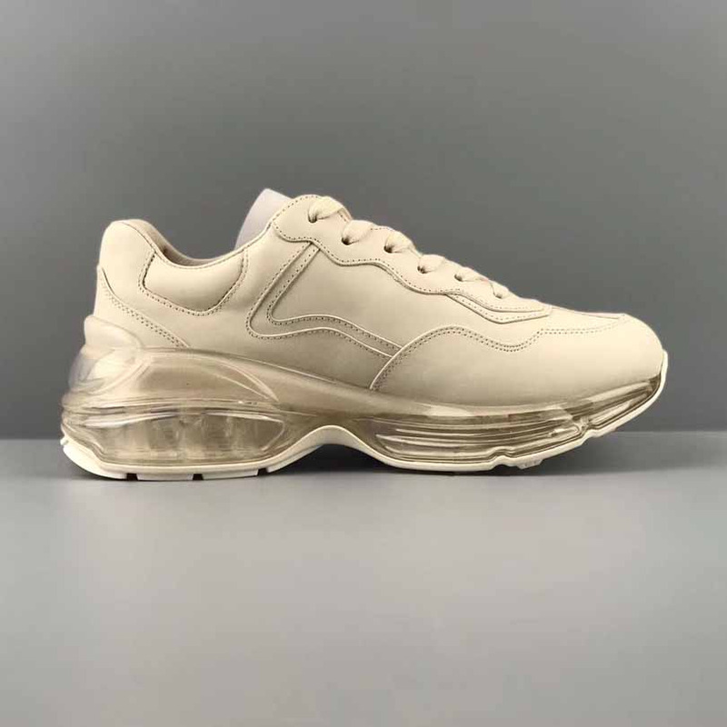 G*u*i sneaker with logo