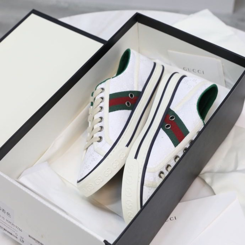 G*u*i tennis 1977 sneaker